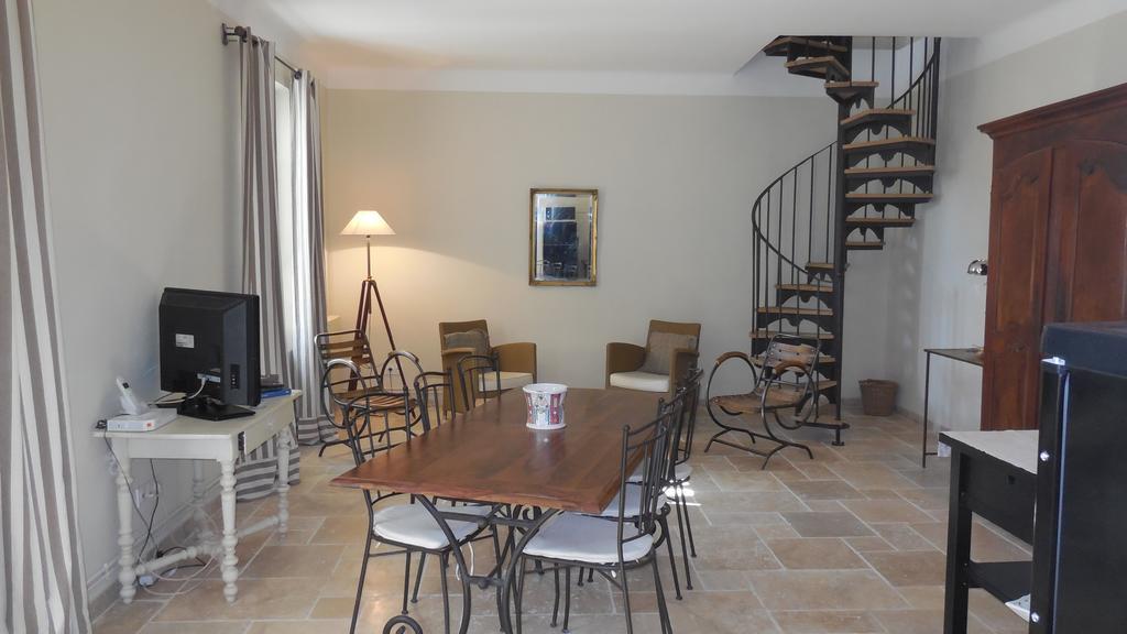 Villa Domaine De Rochegude Avignon Zimmer foto